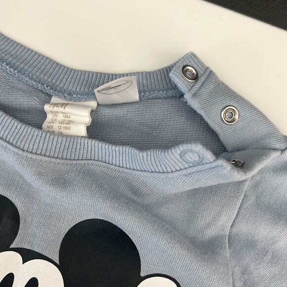 H&M x Disney Baby 2 Piece Set - Picture 4 of 7